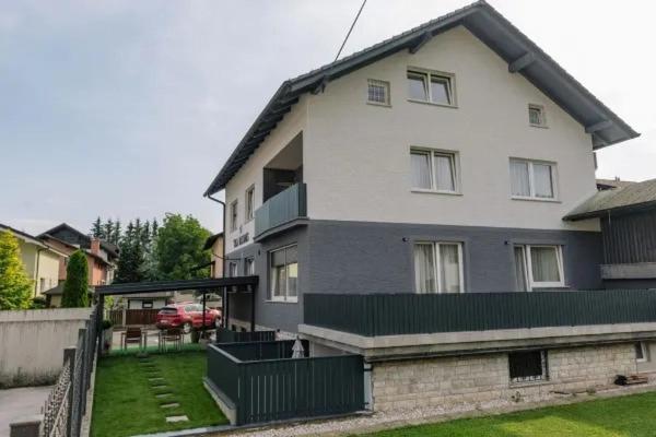 Endi Rooms Любляна Екстериор снимка